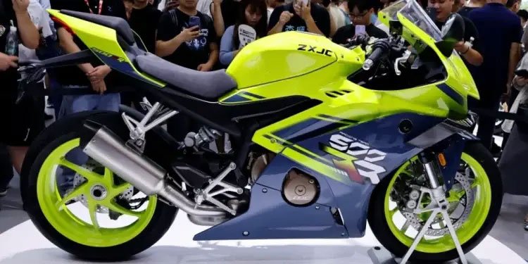 Zhang Xue Unveils ZX-500RR